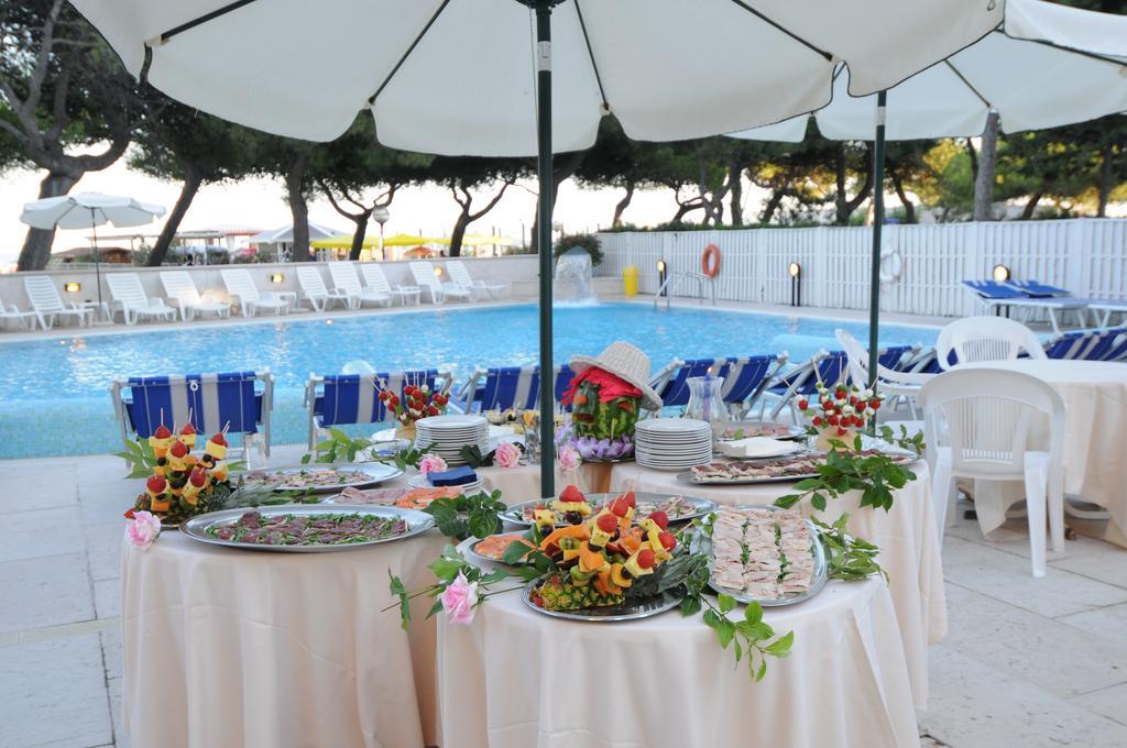 Hotel Bristol Lignano Sabbiadoro Ngoại thất bức ảnh
